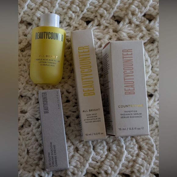 ✨✨ Beautycounter Countermatch Adaptive Moisture Lotion - Picture 2 of 2